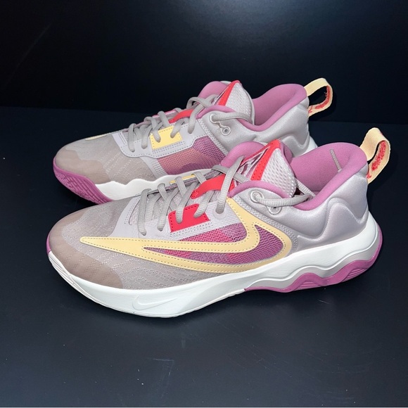 ***NWT*** Nike Giannis Immortality 3 “Malachite” - Picture 1 of 7